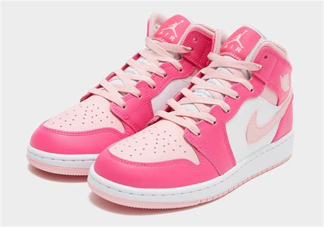 nike jordans 1 mid pink